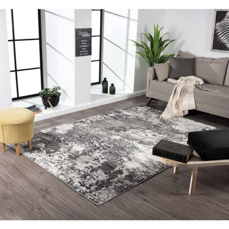 5 x 7 ft Rug