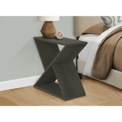 Accent table 24