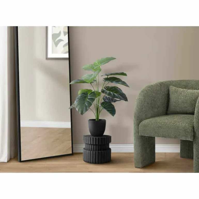 Artificial plant - 24"h / indoor alocasia in a 5" pot
