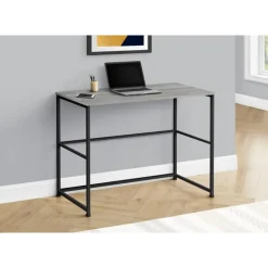 Computer desk - 40