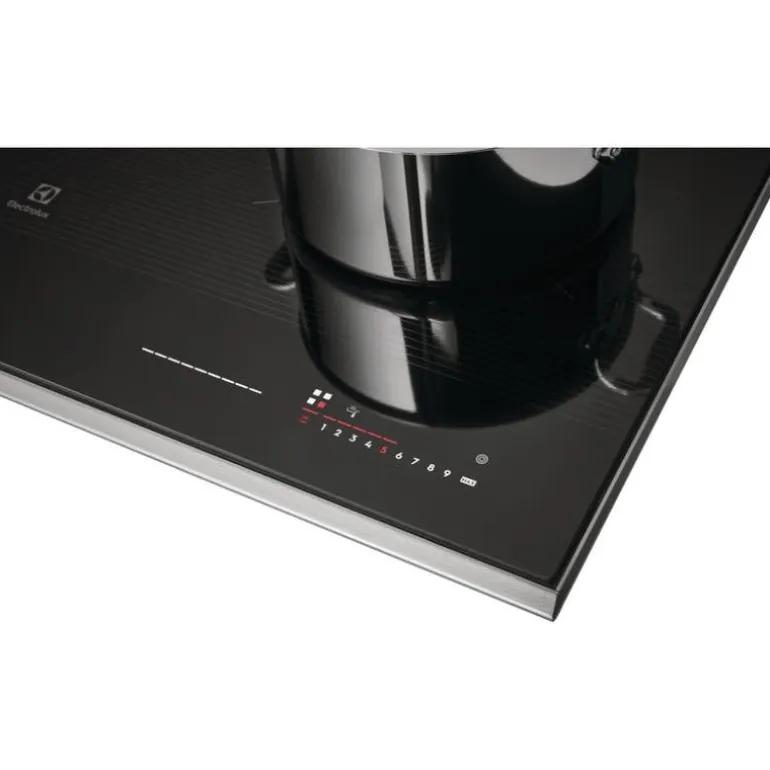 ELECTROLUX Cooktop Induction Black 30" Black - ECCI3068AS
