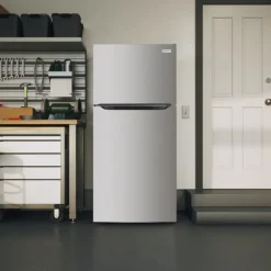 FRIGIDAIRE 18 Cu ft 30 In Refrigerator Stainless Top Freezer - FRTE1835AS