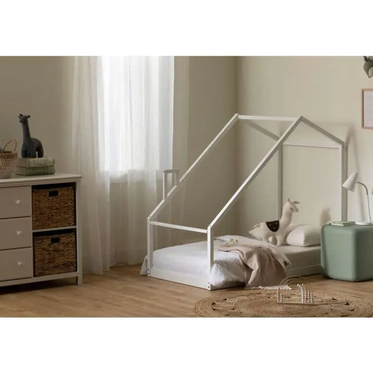 House Bed - South Shore