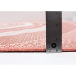 Indoor or Outdoor Rug - 5 x 7