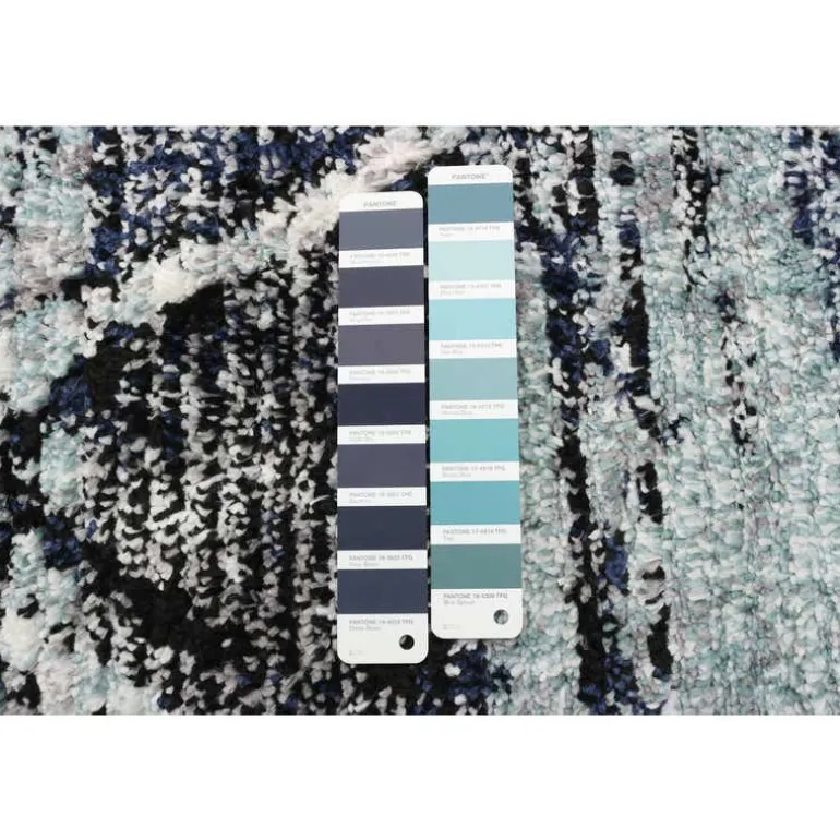 Indoor Rug - 7 x 10