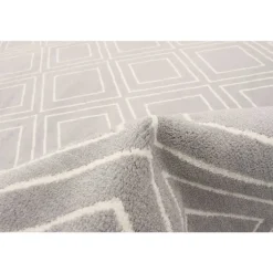 Indoor Rug - 7 x 10