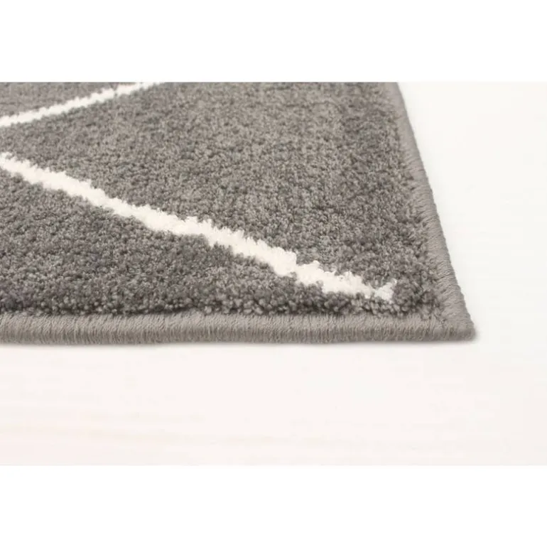 Indoor Rug - 7 x 10