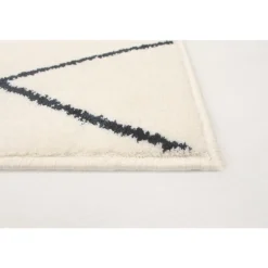 Indoor Rug - 5 x 7