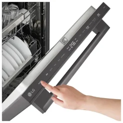LG Dishwasher Built-In Black Stainless 24