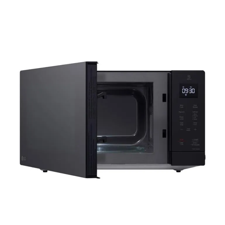 LG Microwave Black 900 20" MSER1130B