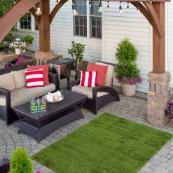 Outdoor Faux Green Grass Rug - 4 x 6