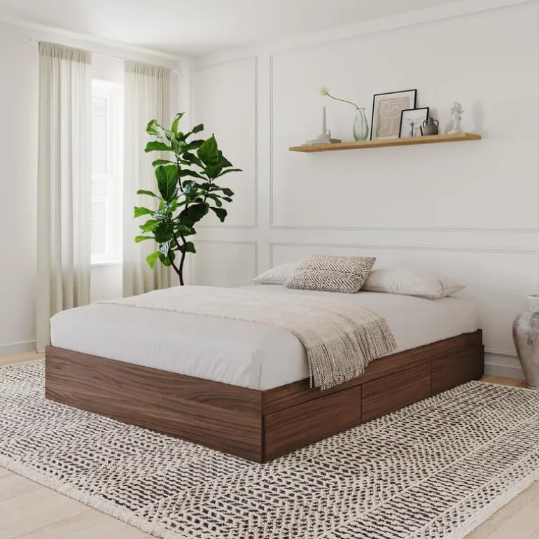 Queen Platform Bed with 3-Drawer Storage (60") - Nexera